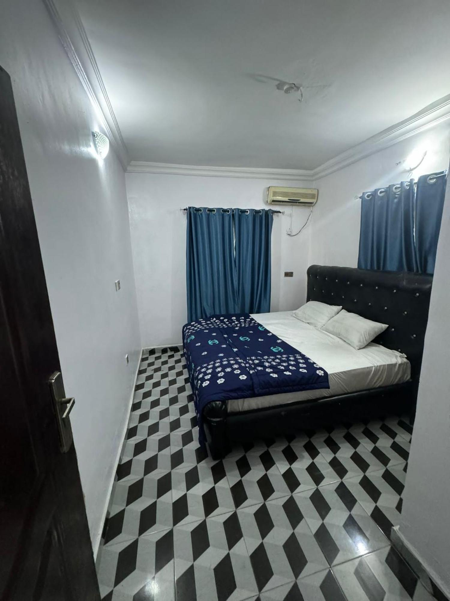 Apartmentfunkytee Ikorodu Exterior foto